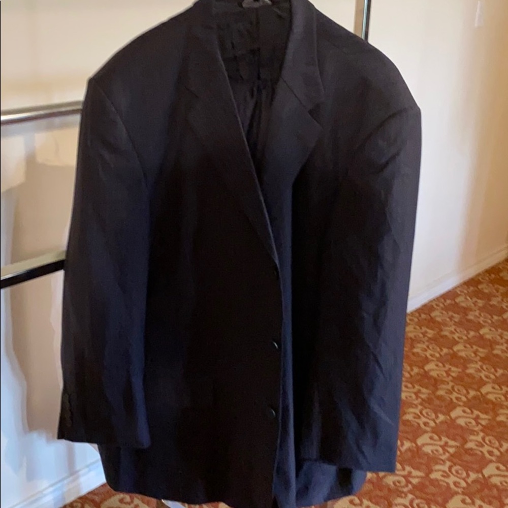 Mens 2 piece 3 button suit